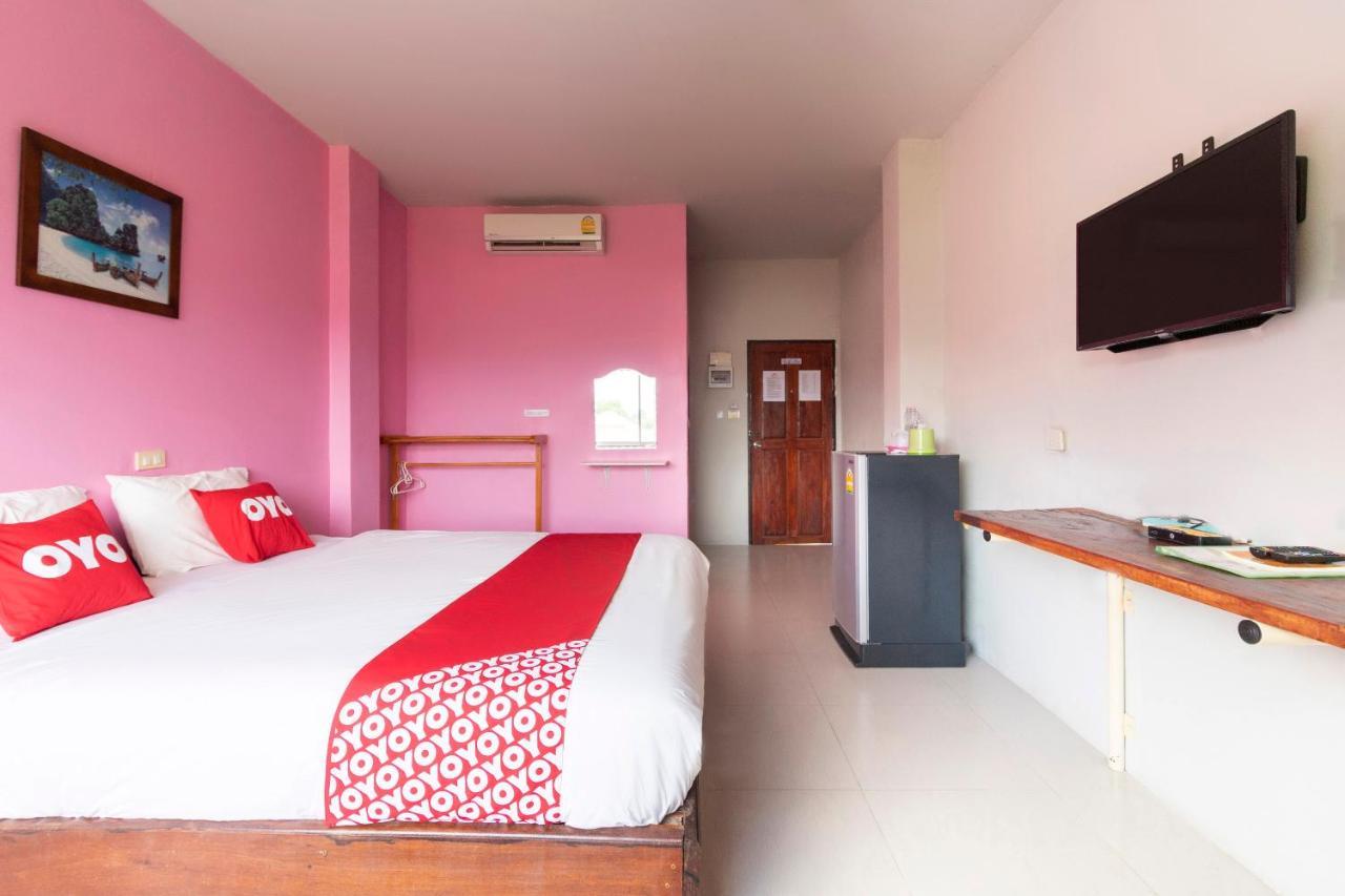 Oyo 632 Thanagrit Apartelle Tha Mai Dış mekan fotoğraf